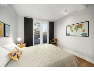 Photo #2: 100143358 Listing 