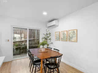 Photo #2: 100460072 Listing