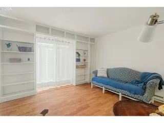 Photo #3: 100491587 Listing 