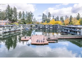 Photo #3: 100788800 Listing