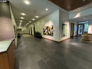 Photo #2: 100908023 Listing 