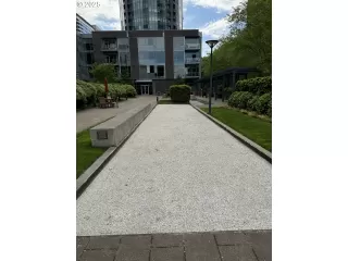 Photo #5: 100908023 Listing 