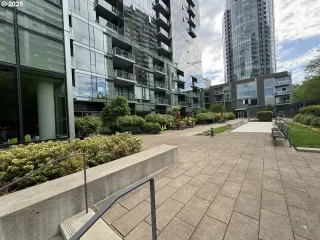 Photo #6: 100908023 Listing 