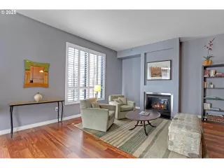 Photo #3: 100987343 Listing 