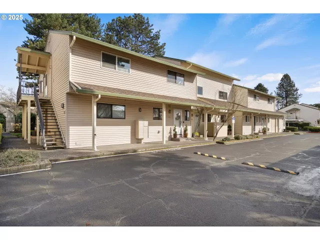 MLS: 101262440 Condo For Sale