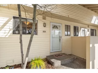 Photo #2: 101262440 Listing 