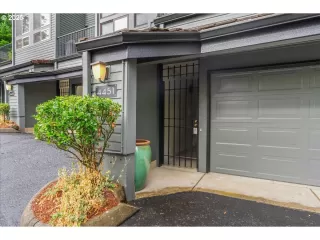 Photo #2: 101269737 Listing 