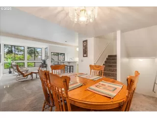 Photo #5: 101269737 Listing 