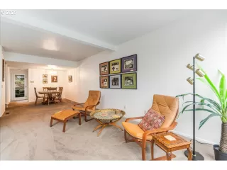 Photo #6: 101269737 Listing 