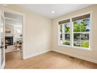 Photo #2: 101642787 Listing