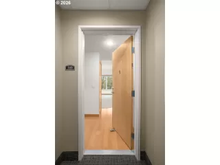 Photo #2: 102324754 Listing