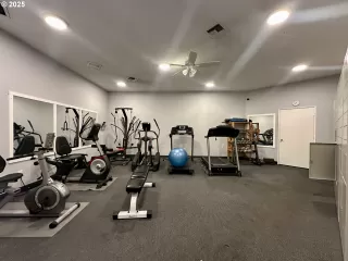 Photo #2: 102705815 Listing 