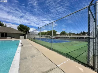 Photo #5: 102705815 Listing 