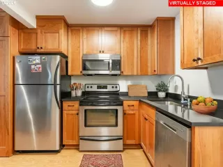 Photo #4: 102723703 Listing 