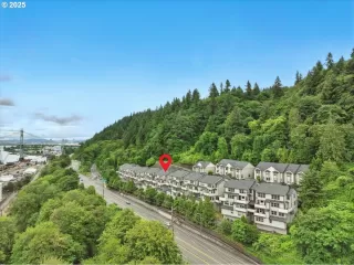 Photo #1: 103185818 Listing 