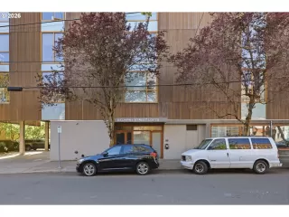 Photo #1: 103685547 Listing 