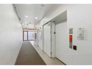 Photo #6: 103685547 Listing 