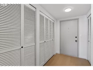 Photo #1: 104012499 Listing