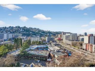 Photo #6: 104012499 Listing