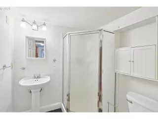 Photo #4: 104141973 Listing 