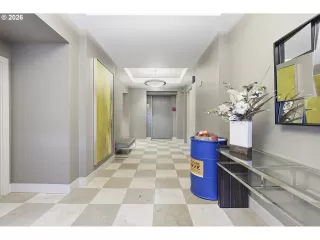 Photo #3: 104187319 Listing 