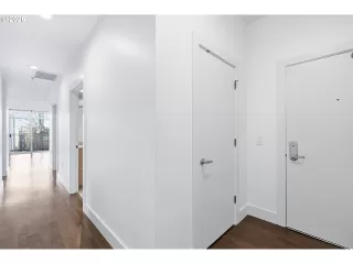 Photo #6: 104187319 Listing 