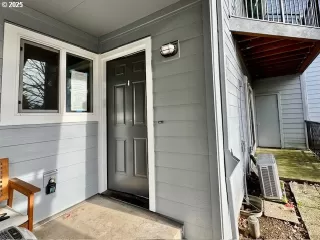 Photo #3: 104297762 Listing