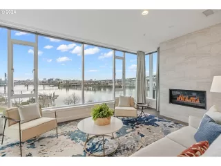 Photo #2: 104848722 Listing 