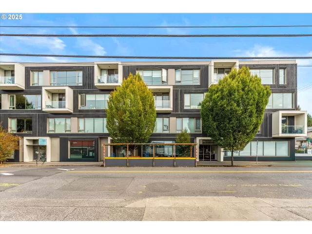 MLS: 105100209 Condo For Sale