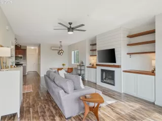 Photo #5: 105340994 Listing 