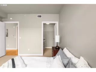 Photo #6: 106131646 Listing 