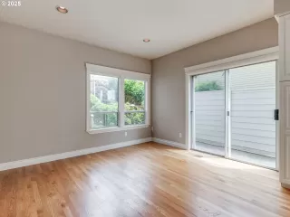 Photo #6: 106932101 Listing 