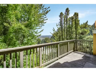 Photo #5: 107145302 Listing 