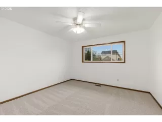 Photo #6: 107834123 Listing