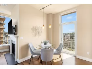 Photo #6: 108111150 Listing