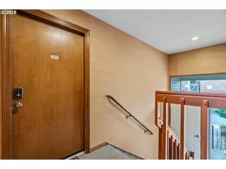 Photo #2: 108440271 Listing 