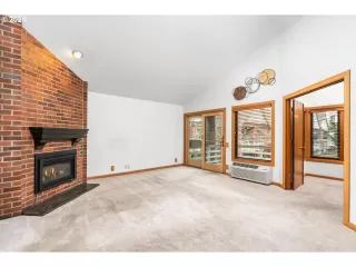 Photo #6: 108440271 Listing 