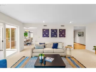 Photo #2: 108559322 Listing