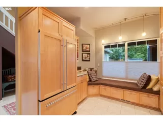 Photo #5: 108962486 Listing