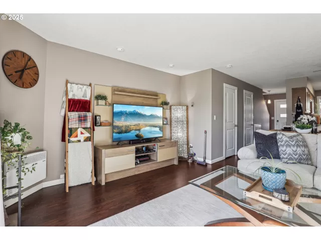 MLS: 109053185 Condo For Sale