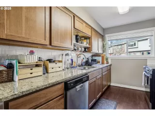 Photo #4: 109053185 Listing 