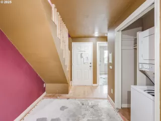 Photo #4: 109389044 Listing 