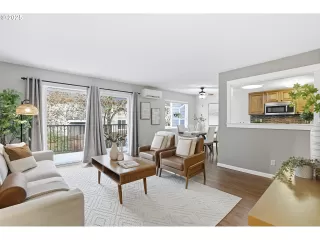 Photo #2: 110025363 Listing