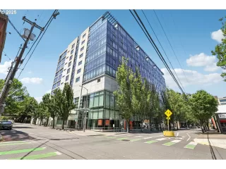 Photo #3: 110684373 Listing 