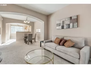 Photo #3: 111120758 Listing 