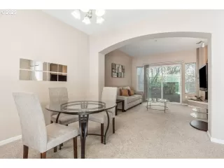 Photo #4: 111120758 Listing 