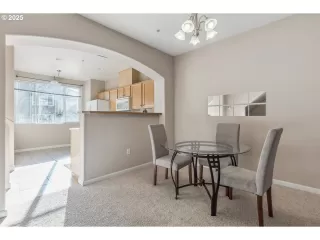 Photo #5: 111120758 Listing 