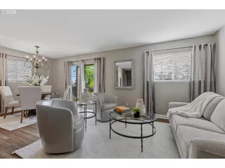Photo #3: 111426504 Listing