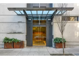 Photo #1: 111498719 Listing 