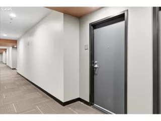 Photo #3: 111498719 Listing 